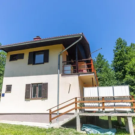 Apartman Apartment With Heated Jacuzzi *